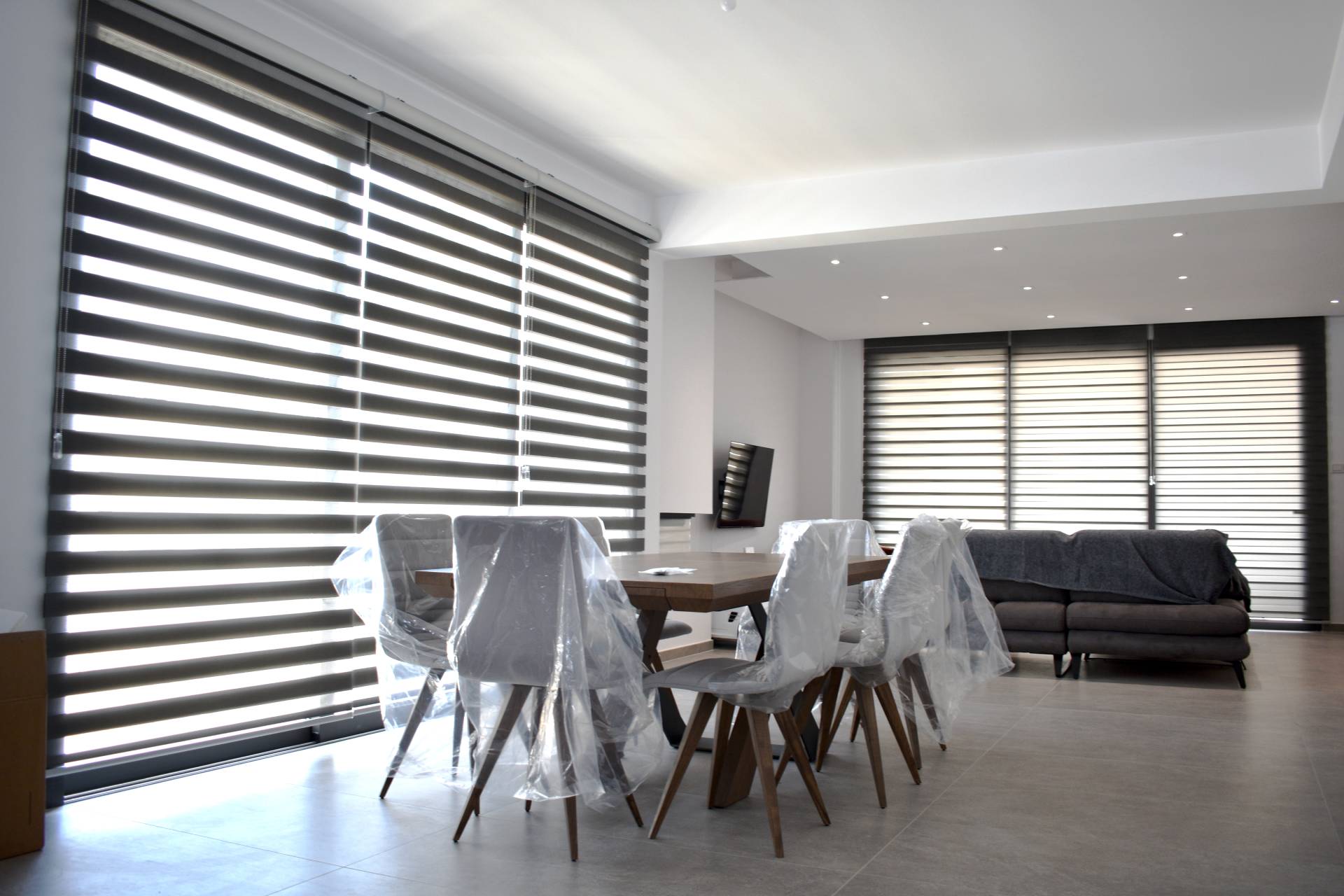 Zebra Shades: The Perfect Solution for Light Control in Any Room